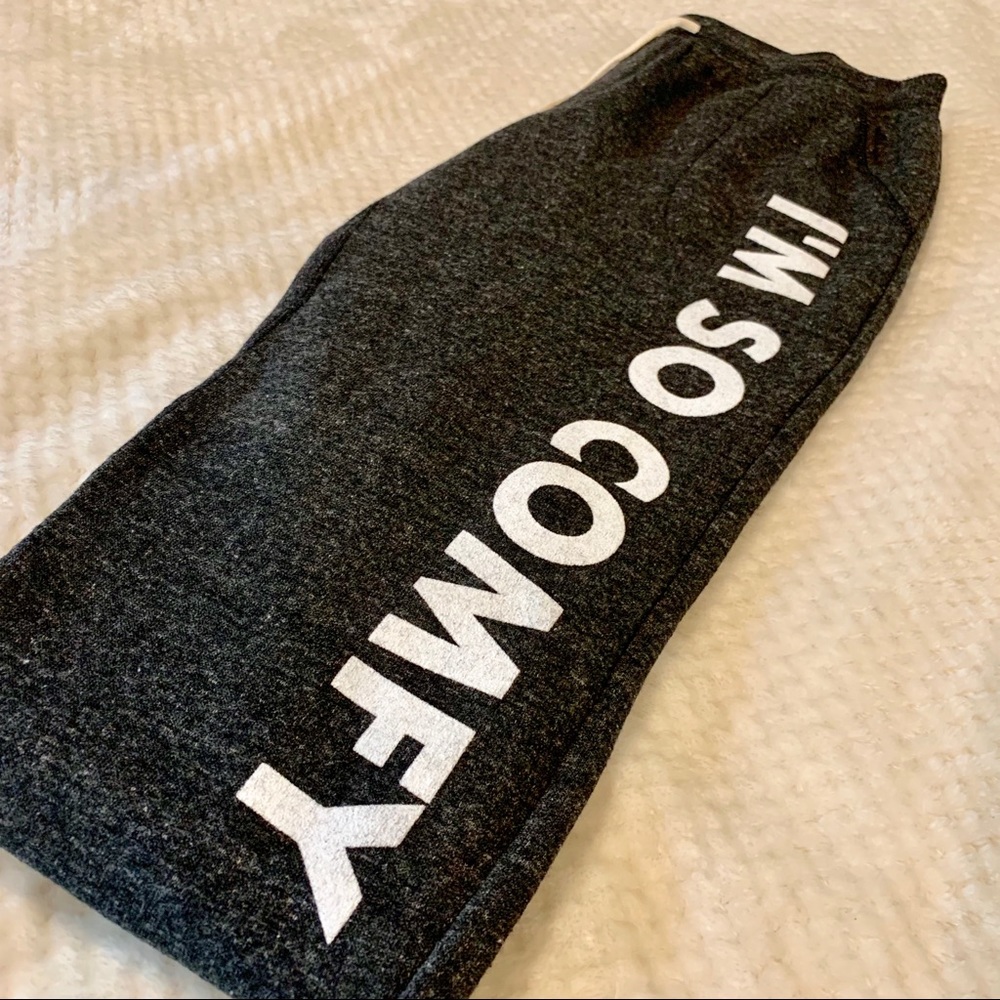 Hello Apparel: “I’m So Comfy” sweatpants
